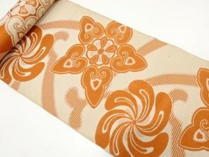 アンティーク　華紋に花模様織り出し　八寸帯地反物